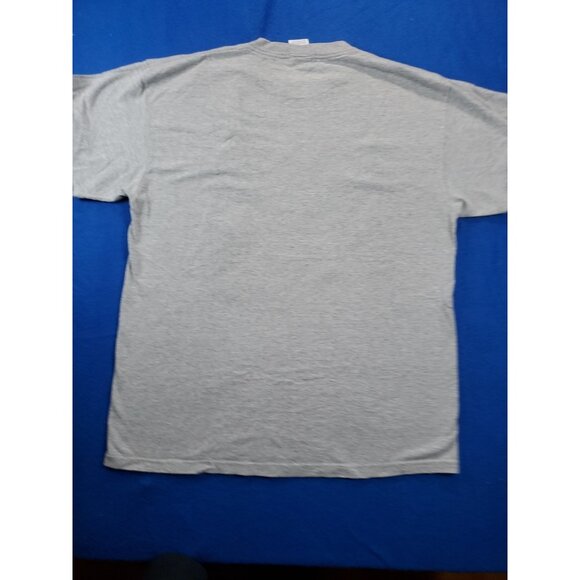 Vintage MGM MIRAGE Las Vegas Gray T-Shirt Men's Size XL - Picture 12 of 15